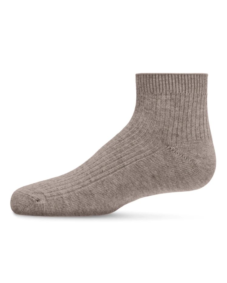 Thin Ribbed Ankle Socks