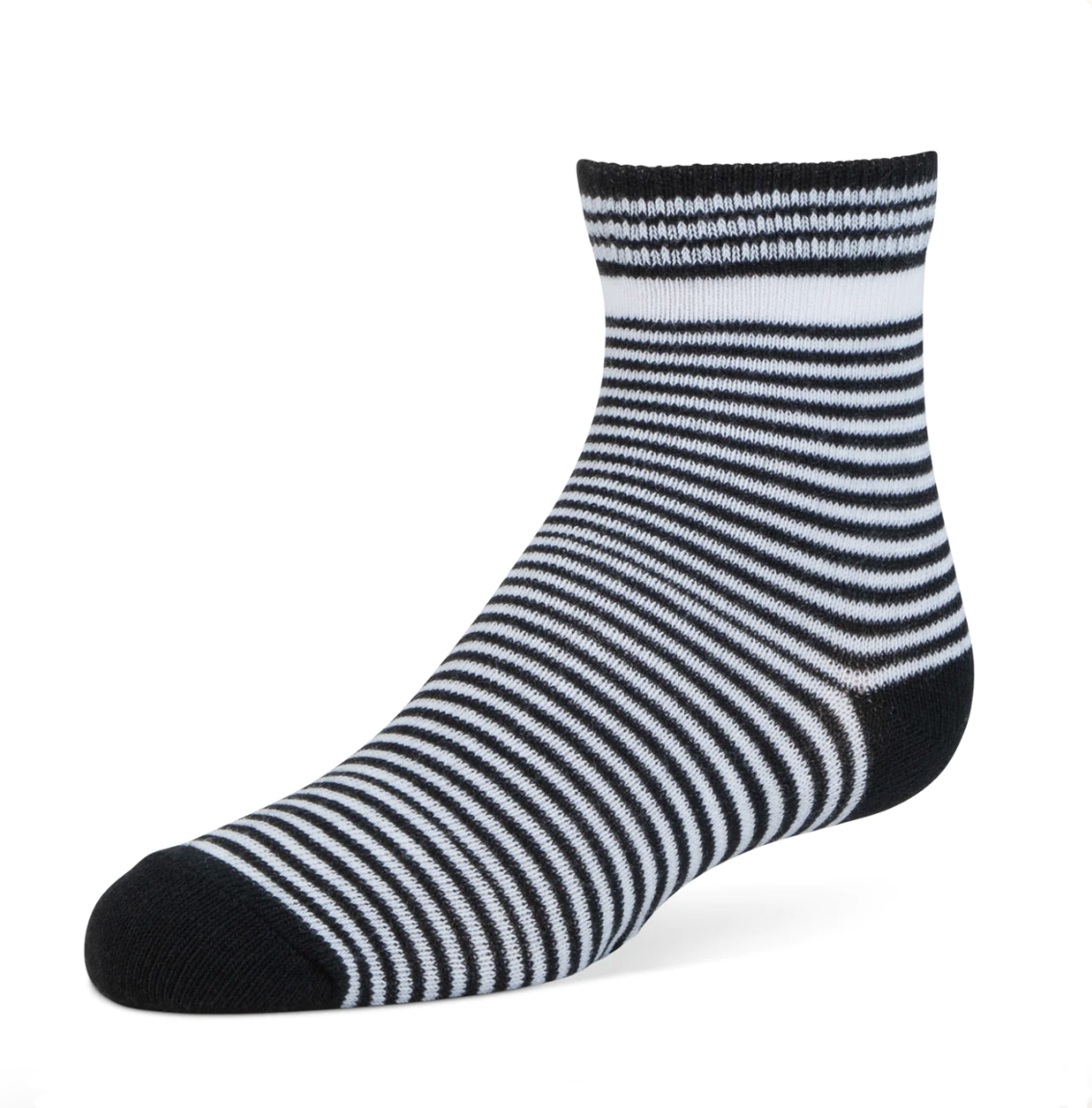 Zubii Girls Thin Striped Ankle Socks